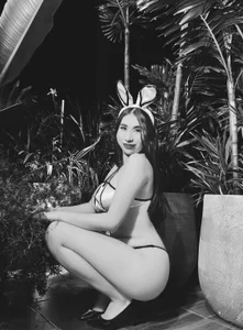 AmaiaMoretti Black and white 🖤 Foto 4
