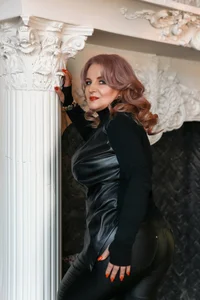 AvrilMillers: Black style ( 3 фото)