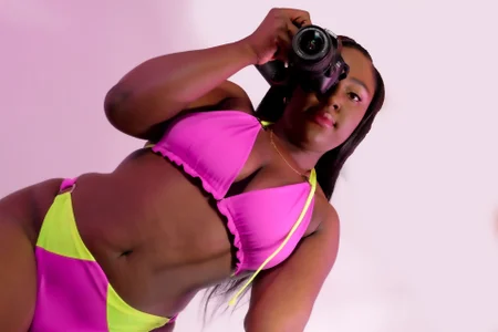 _ebony-queen_ barbie girl Poză 4