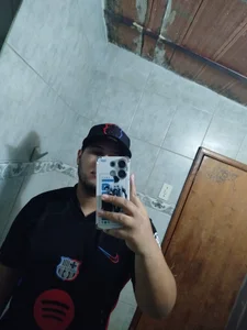 Womanizer24 Public Poză