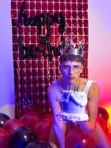 Zdjęcia JoshClaarktt I want you to blow out the candle for me:  3