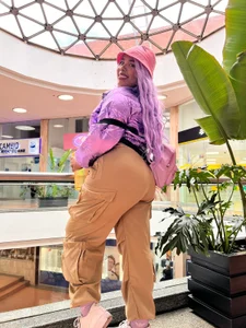 Your_big_ebony_goddness Going out to the mall 💜 Immagine  2