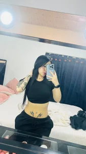 Sweet temptation 😈 od Violettasquirt  6 snímek