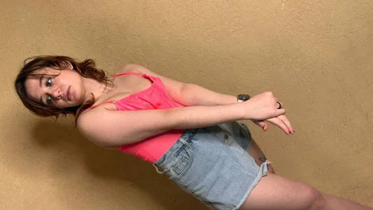 ElizabethRedWings's other side Sex Photo 1