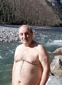 Public od DaddyHot71  6 snímek