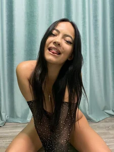 OfficeGirls me & you 4you Hình 7