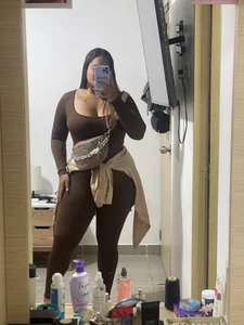 Andrea-Lu Normal day 사진 6