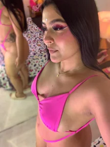 VictoriaPowell Summer bikini Pic 3