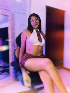 Sweett_liia_ "I will venture into your body and make every corner of pleasure my own." 😈🤍 사진