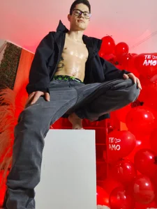 wolfandsky happy valentine 🎀🎁 Pic