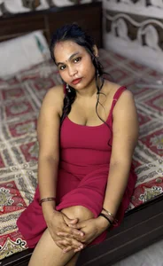 Suman_Queen_ Public зображення