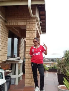 sporty woman de IndianSexyAss Foto