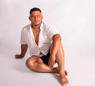 Liam_Carters Public Pic 6