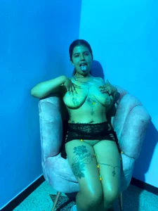 CataleyaLars20 Very sweet for you 🥵🥵 Pic