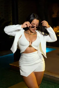 MaddyParisi Sexy in white🤍🤍🤍 Pic 4