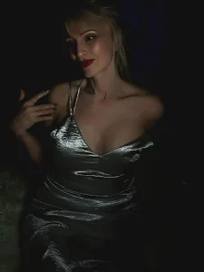 Rita_Farel Imagining Rita  6টি ছবি