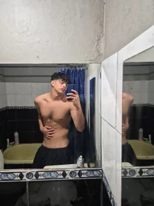 lautta_souza's XXX Nude Photo 4