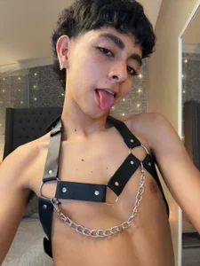 Matty_Sparkk Hello again Hình 2