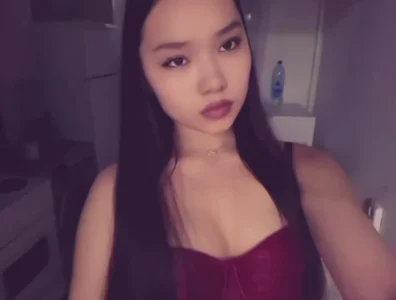 LightMarou My red dress Kuva