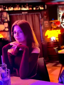 Mona_Looj Public Pic 7