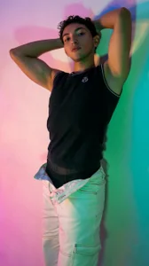 TomLondon_ Public slika