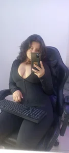 Chloe014_ Public Immagine 