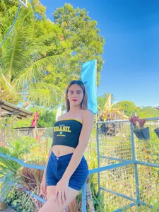 Francesca de xPrecuioseChesca  4 Imagens