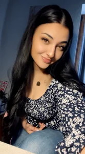 AlexandraRandSweetness图片