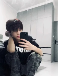 BB-520 Public Foto 3