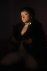 Alaska_deluxe fur coat Pic 7