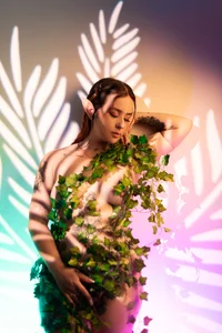 AlliceLover Come, I'm the elf of your dreams Pic 8