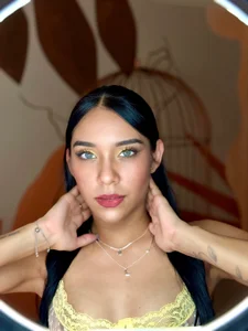 AmaliaCrus Close up with lighthing Immagine  3