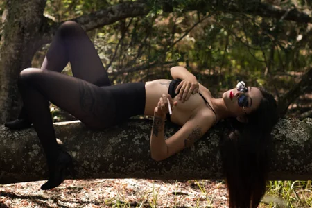 Aleska_Miami Sexuality is about being yourself Hình 7