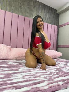 emily_stuning Public Immagine  4