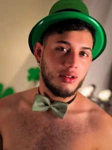 Billie_x33 Guys, Happy St. Patrick's Day! I know it's a little late, but I hope you enjoy these photos as much Immagine 