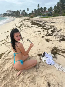 SaraWilliamss_ kullanıcısının Sea girl albümü -  3 fotoğraf