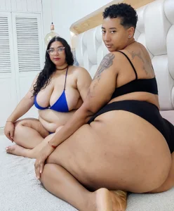 TiffantyAndStacy Hello love, we are together again, come let's have fun Foto 7