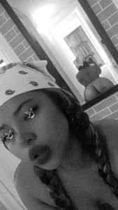 moana_taylor Public Pic