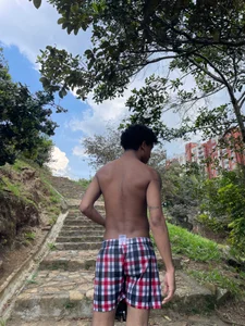 aarom_ ✨✨✨ Foto 3