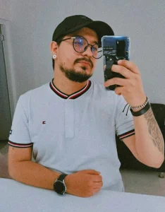 DaviidEvans_: Public ( 2 фото)