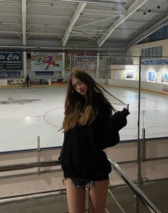 WenFarella Shy Lights Pic 2