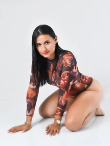 Public de elena_jonees  3 photos