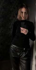 leather weather od mmimichan  snímek