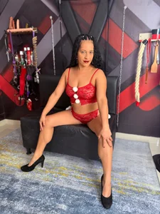BDSM_SUBBMISION kendra hot🔥🔥🔥 slika