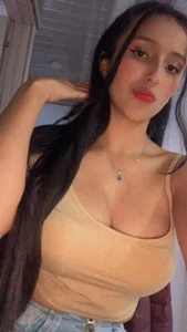 mariana_sofia Public Pic 4