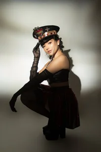 NaomiSainz Sexy in latex รูป  2