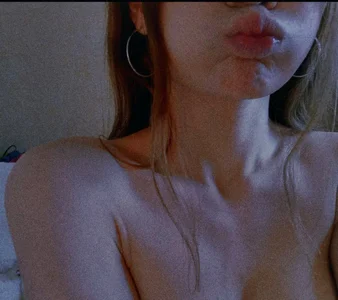 Asya_Smith Public Pic 5