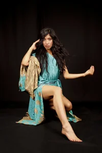 Issa_cooper Public Hình 8