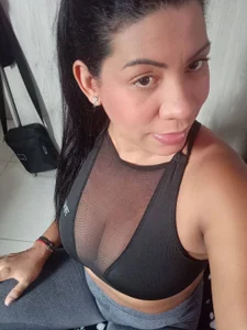 brunettedirty morena caliente Pic 6