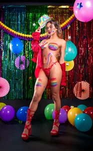 BritneyCollins Happy pride 🌈🏳‍🌈 Foto 8